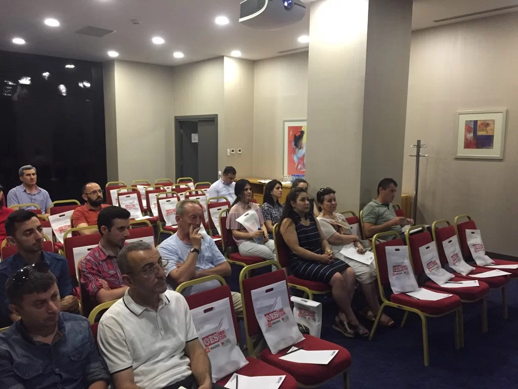 İyun Park Inn Otelində Azərbaycan, Almaniya və ABŞ Şirkətlərinin Təqdimatı esedscon blog photo